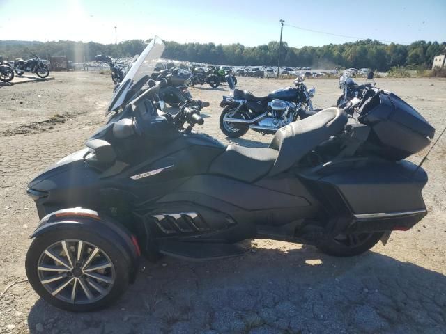 2022 Can-Am Spyder Roadster RT