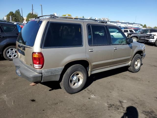 2000 Ford Explorer XLT