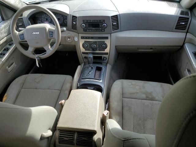 2006 Jeep Grand Cherokee Laredo