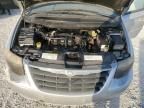 2005 Chrysler Town & Country LX