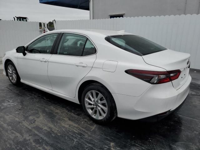 2024 Toyota Camry LE