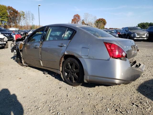 2005 Nissan Maxima SE