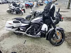 Motos dañados por inundaciones a la venta en subasta: 2016 Harley-Davidson Flhxse CVO Street Glide