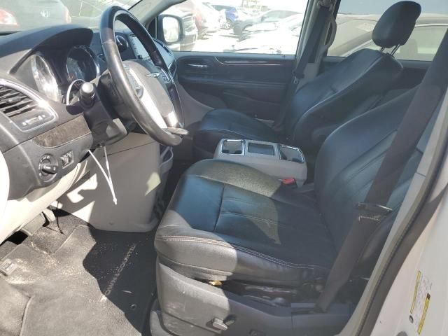 2012 Chrysler Town & Country Touring