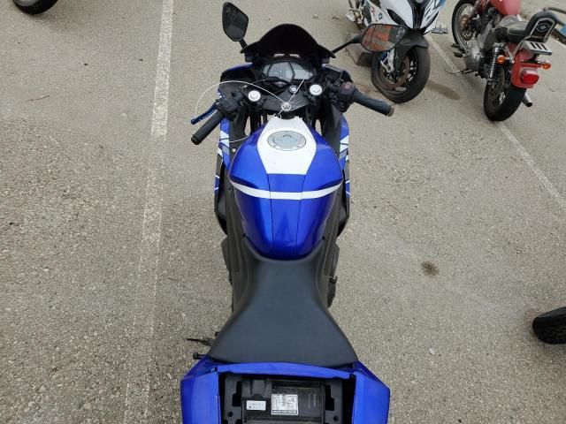 2015 Yamaha YZFR3