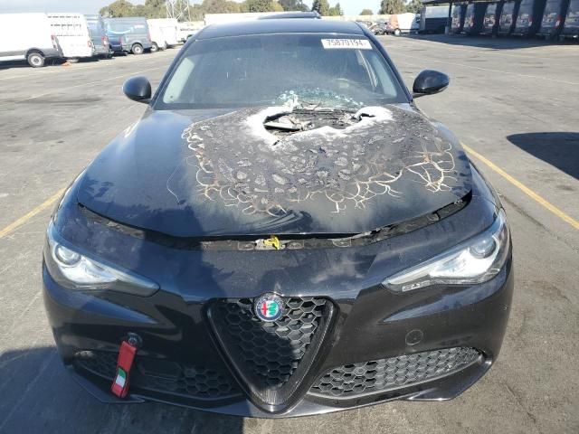 2017 Alfa Romeo Giulia TI