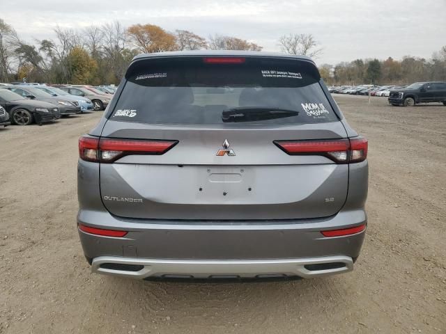 2023 Mitsubishi Outlander SE