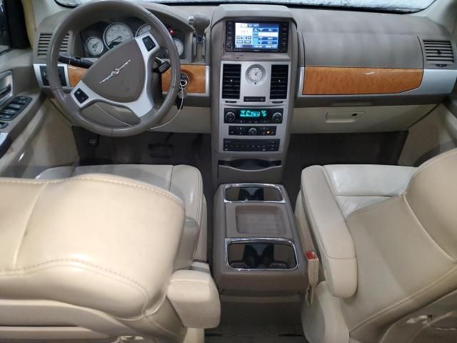 2008 Chrysler Town & Country Limited