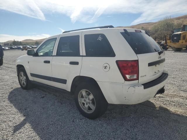 2005 Jeep Grand Cherokee Laredo