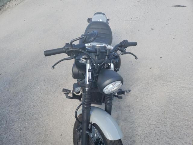 2024 Honda VT750 C2B