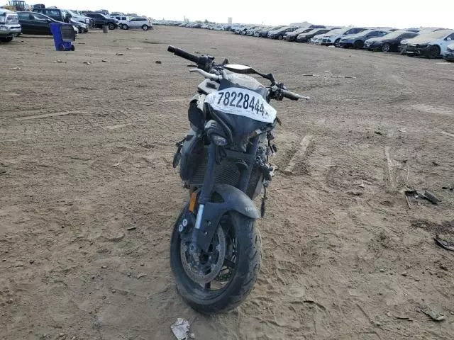 2023 Yamaha MTN1000