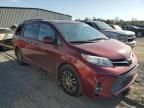 2018 Toyota Sienna XLE