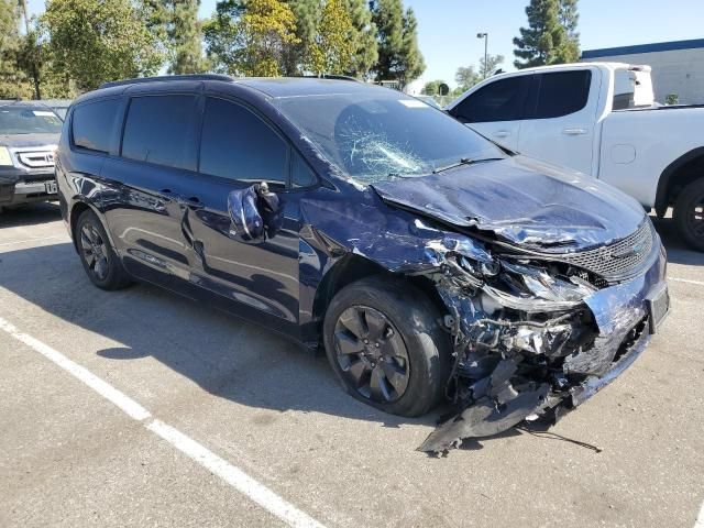 2020 Chrysler Pacifica Hybrid Limited