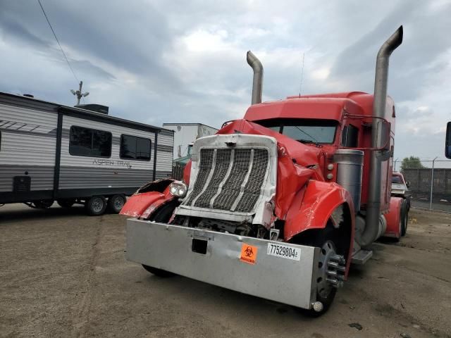 1999 Peterbilt 379