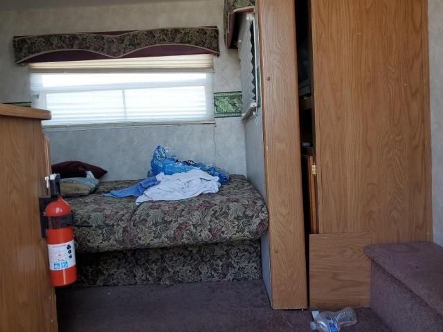 2004 Keystone RV Trailer