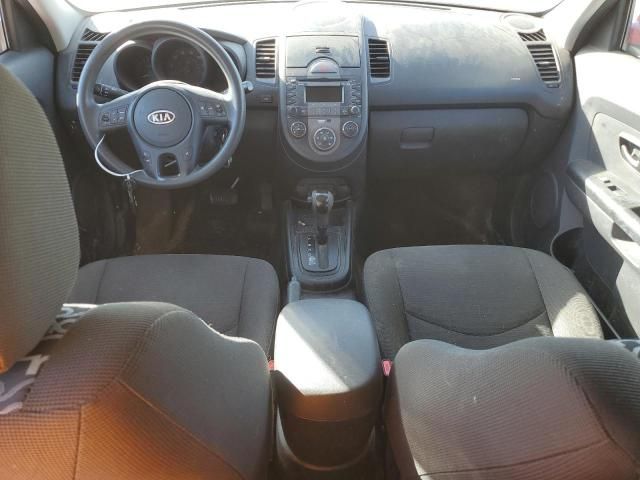 2010 KIA Soul +