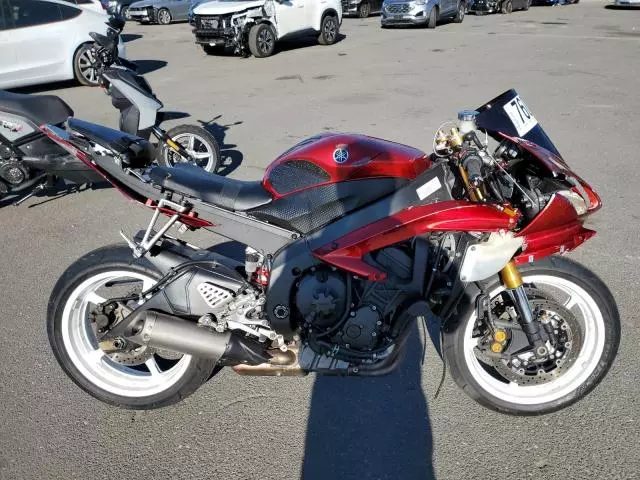 2007 Yamaha YZFR6 L