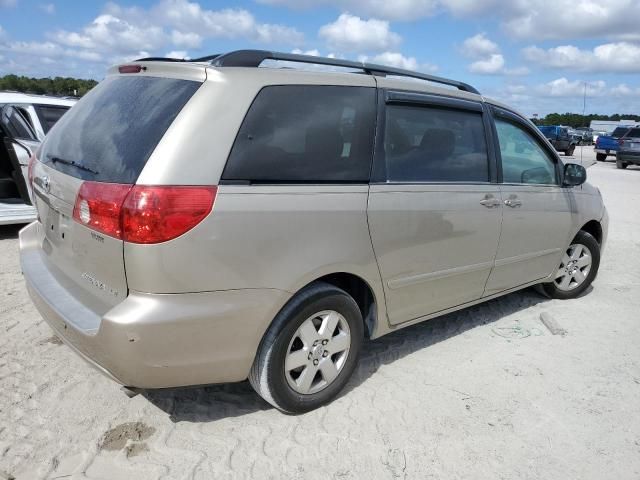 2006 Toyota Sienna CE