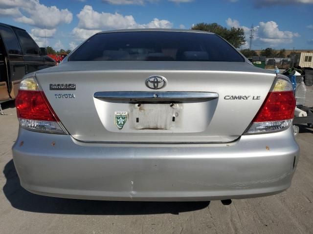 2005 Toyota Camry LE