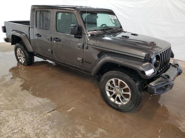 2022 Jeep Gladiator Sport