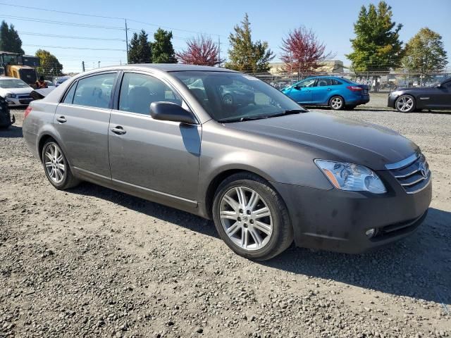 2005 Toyota Avalon XL