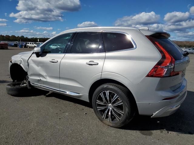 2022 Volvo XC60 B6 Inscription