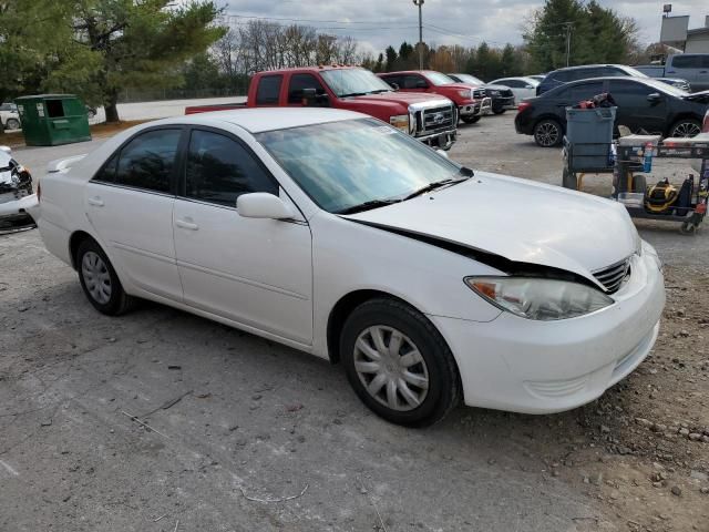 2005 Toyota Camry LE