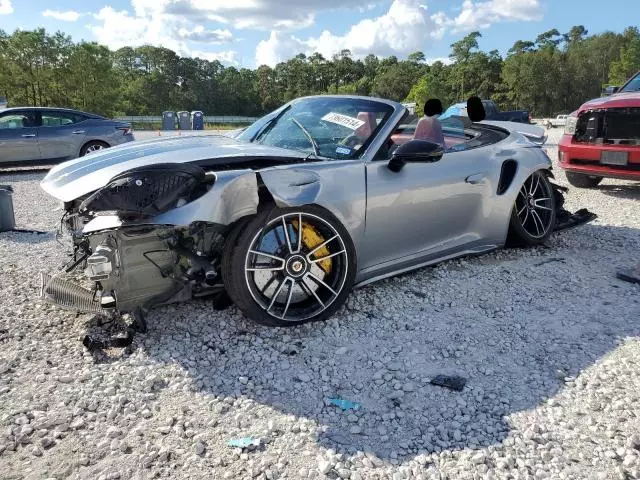 2021 Porsche 911 Turbo