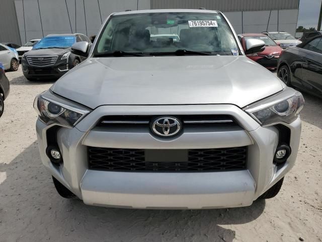 2022 Toyota 4runner SR5