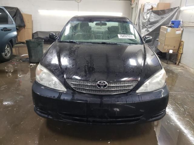 2004 Toyota Camry LE