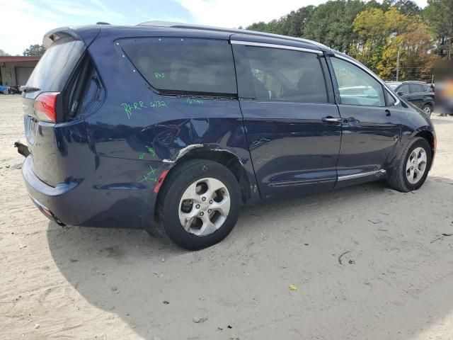 2017 Chrysler Pacifica Touring L Plus