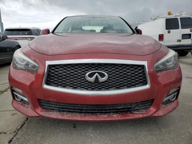 2015 Infiniti Q50 Base