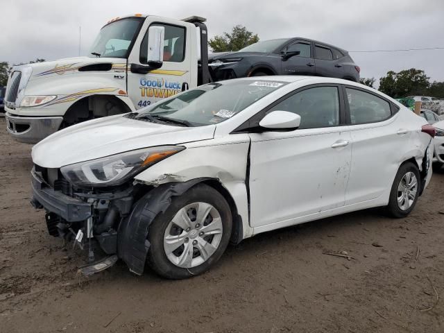 2016 Hyundai Elantra SE