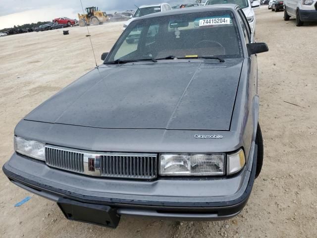 1992 Oldsmobile Cutlass Ciera Base