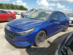 Carros salvage para piezas a la venta en subasta: 2021 Hyundai Elantra SEL