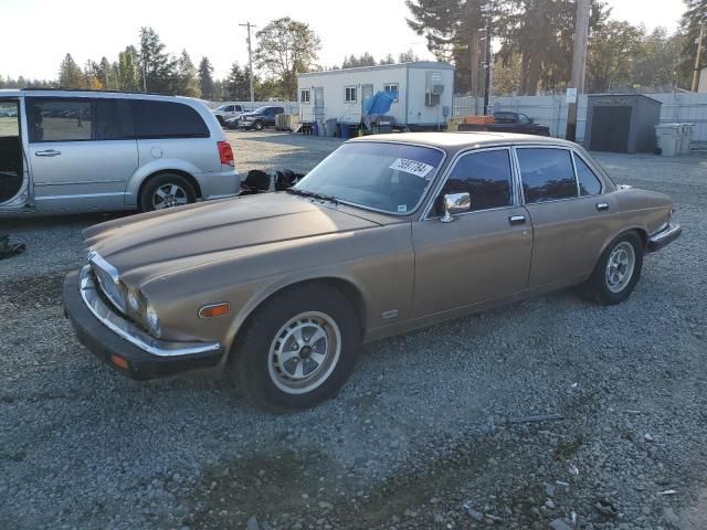 1986 Jaguar XJ6 Vanden Plas