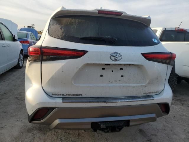 2022 Toyota Highlander Platinum