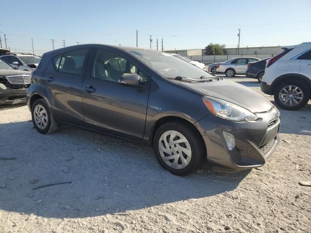 2016 Toyota Prius C