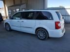 2015 Chrysler Town & Country Touring L