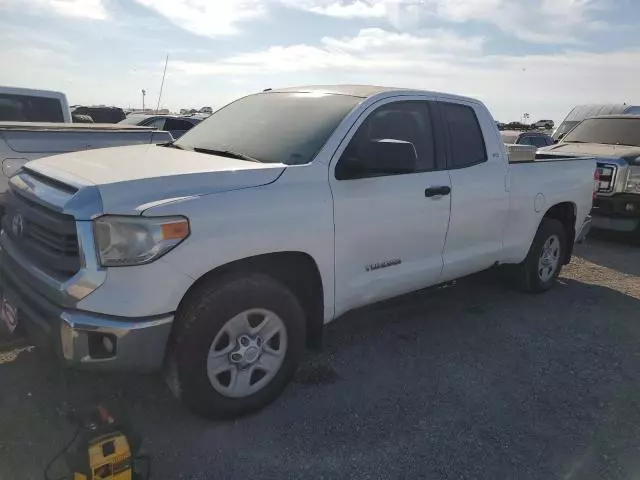 2015 Toyota Tundra Double Cab SR