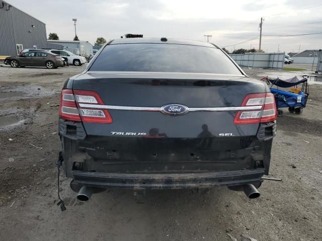 2014 Ford Taurus SEL