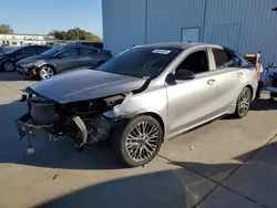 KIA Forte Vehiculos salvage en venta: 2023 KIA Forte GT Line