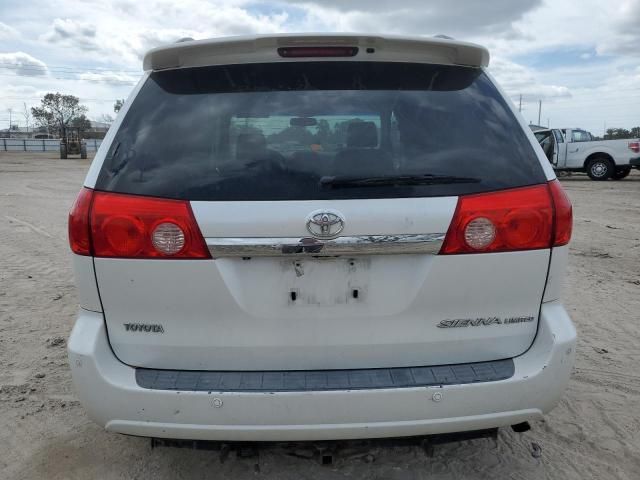 2007 Toyota Sienna XLE