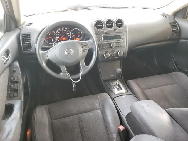 2011 Nissan Altima Base