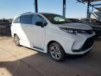 2022 Toyota Sienna XSE