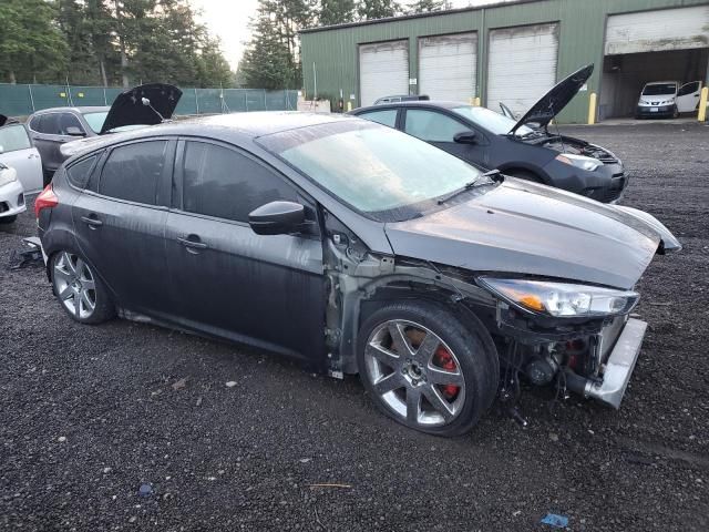 2017 Ford Focus ST