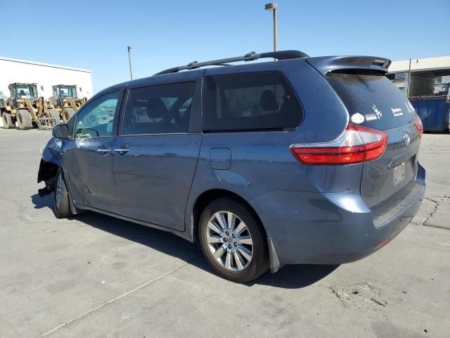 2017 Toyota Sienna XLE