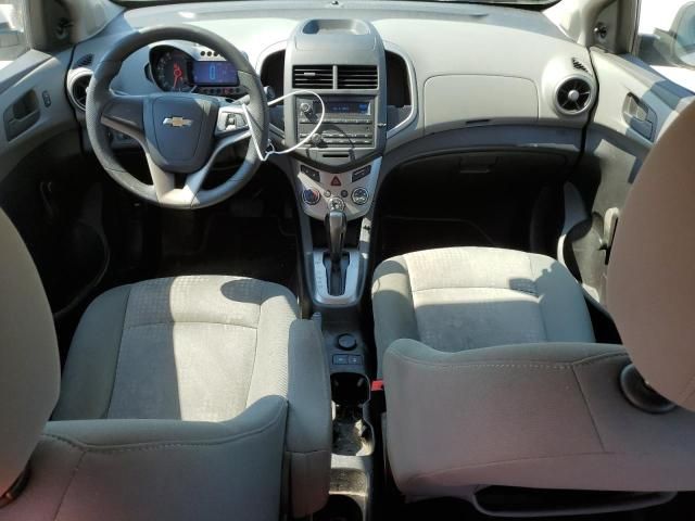 2016 Chevrolet Sonic LS