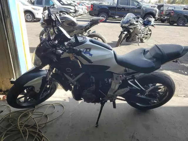 2015 Yamaha FZ07