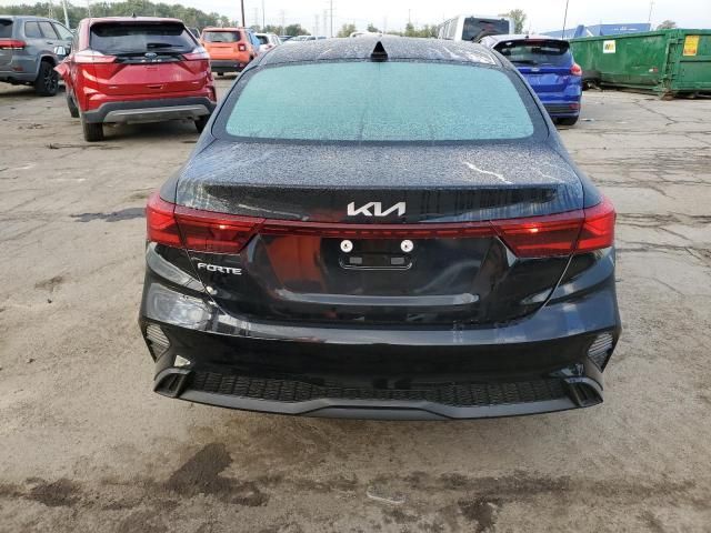 2024 KIA Forte LX